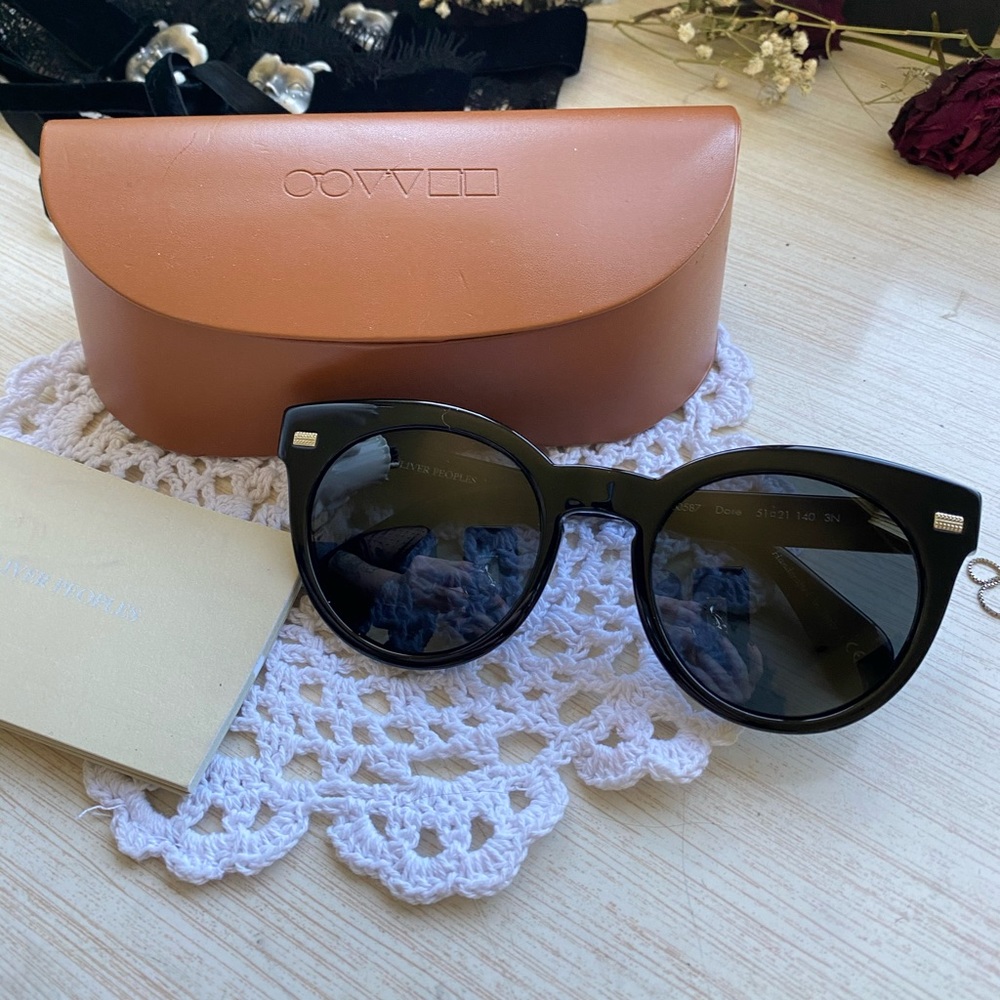 Oliver peoples dore black sunglasses round
